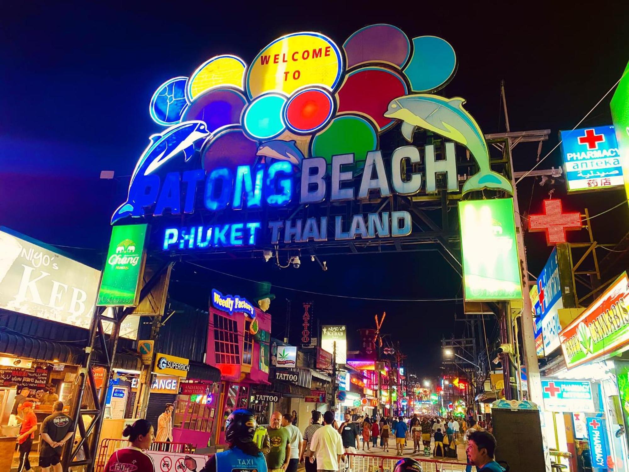 Sweett Lemon Hostel Patong المظهر الخارجي الصورة