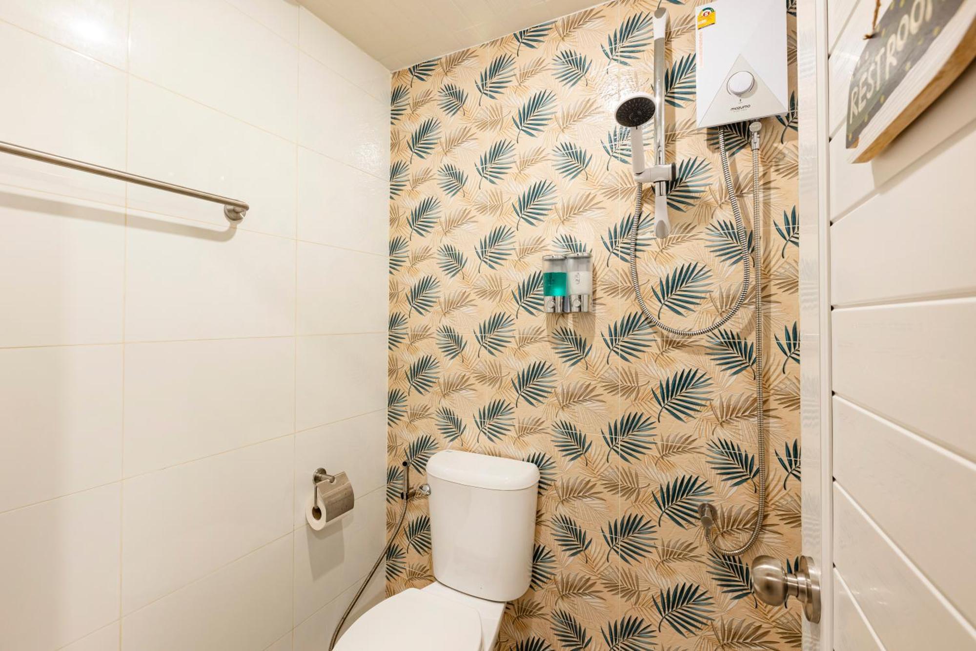 Sweett Lemon Hostel Patong المظهر الخارجي الصورة